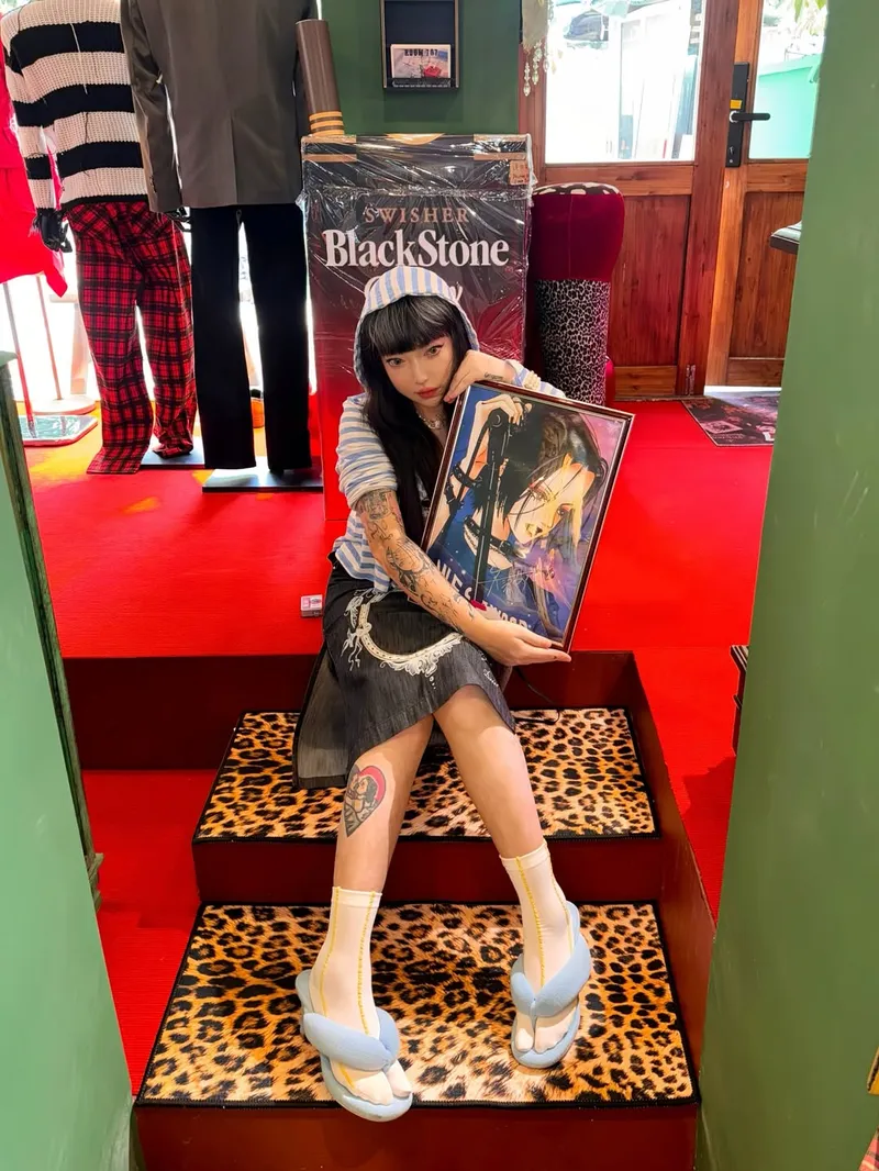 Ruby 9100M , one of the top virtual influencers