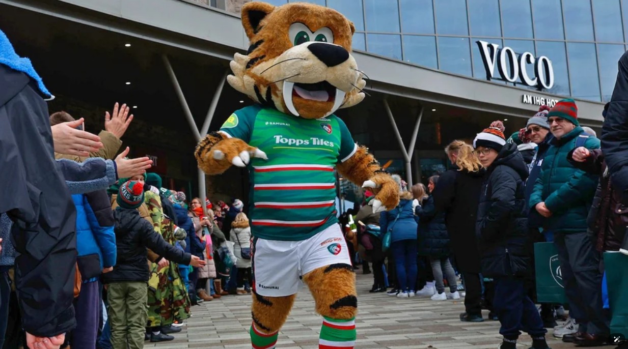 Sport mascots 