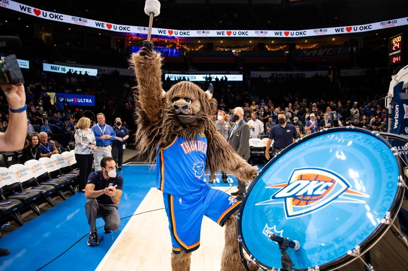 sports mascots 